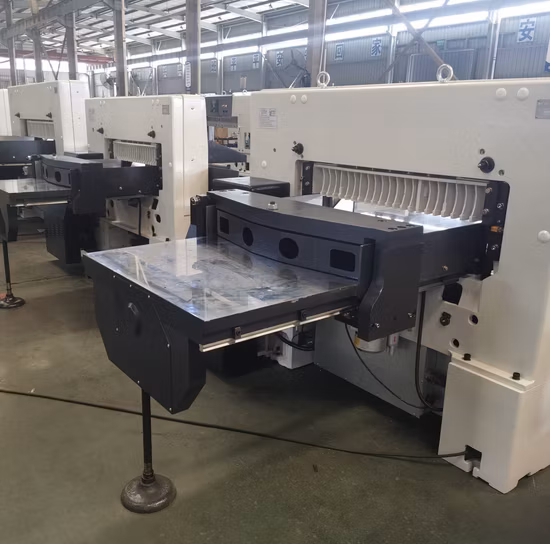 Industrial Automatic Paper Cutting Machine Program Control Paper Guillotine Cutter (92K)